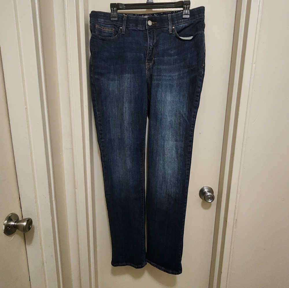 Levi's Dark blue wash straight leg jeans. Size 32× 32. - Picture 2 of 8